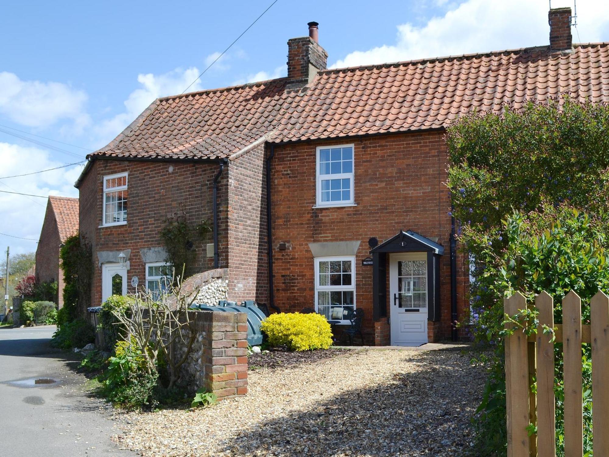 Hollyhocks Cottage Docking Exterior photo